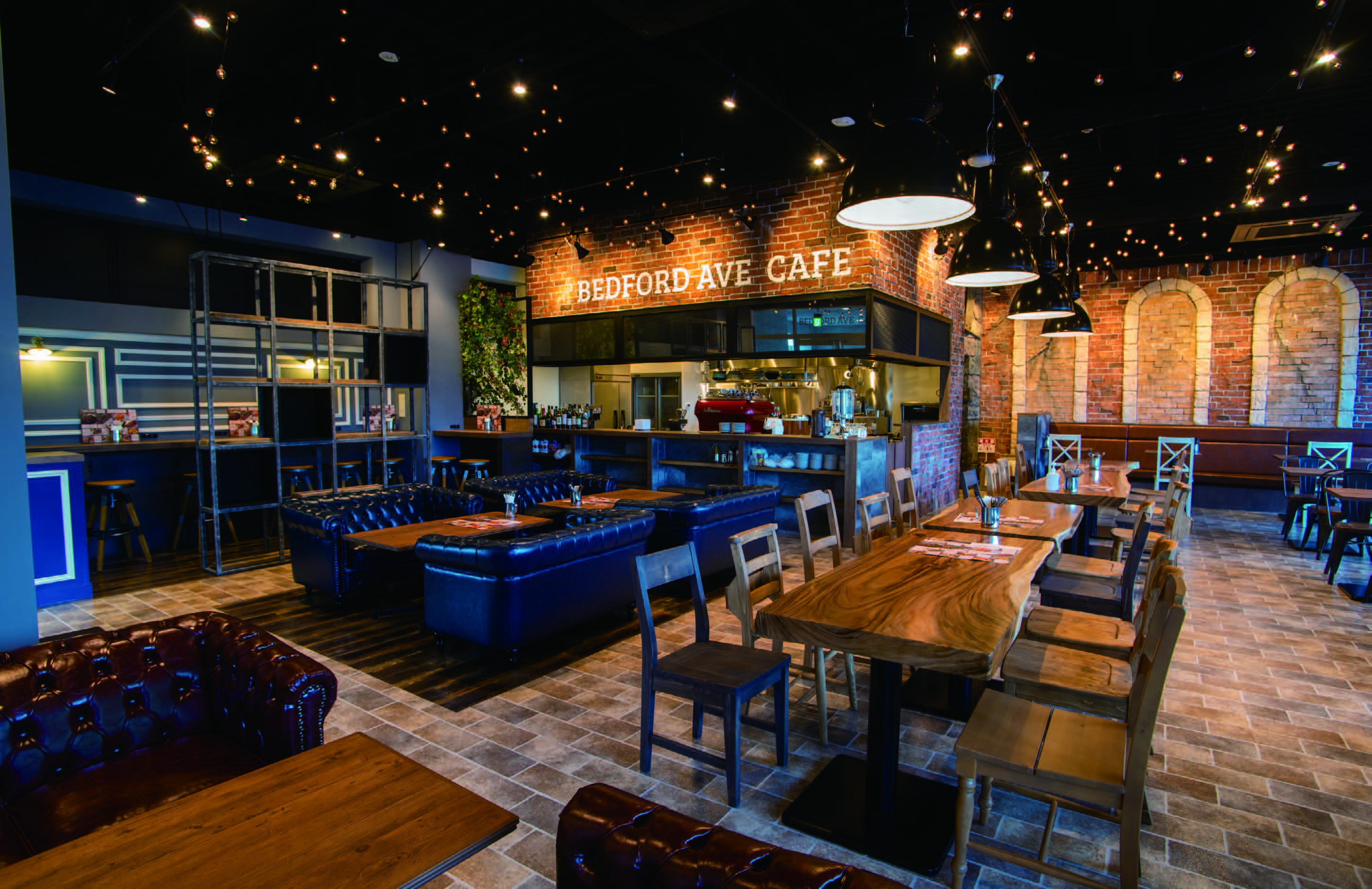 Bedford Ave Café(ベッドフォードアベニューカフェ)